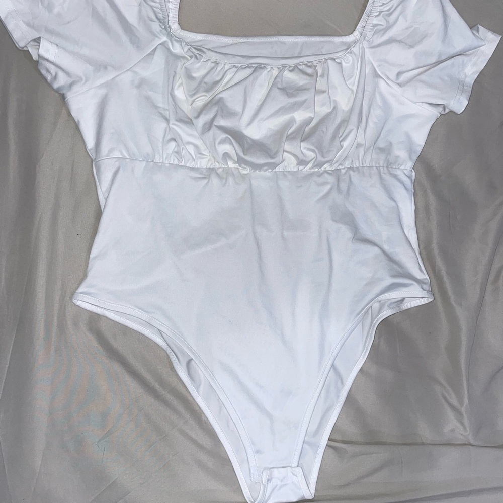 SHEIN Curve White Bodysuit